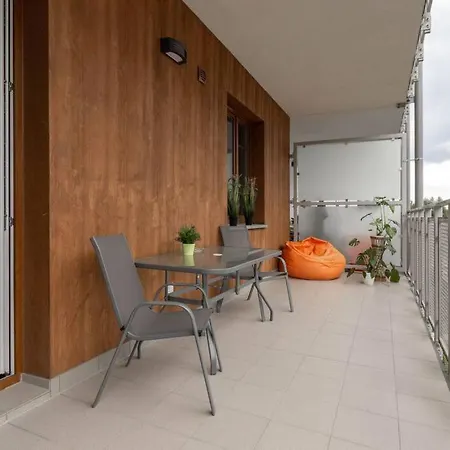 Geodezyjna '70 Cozy Rooms P2 Warschau Exterior foto