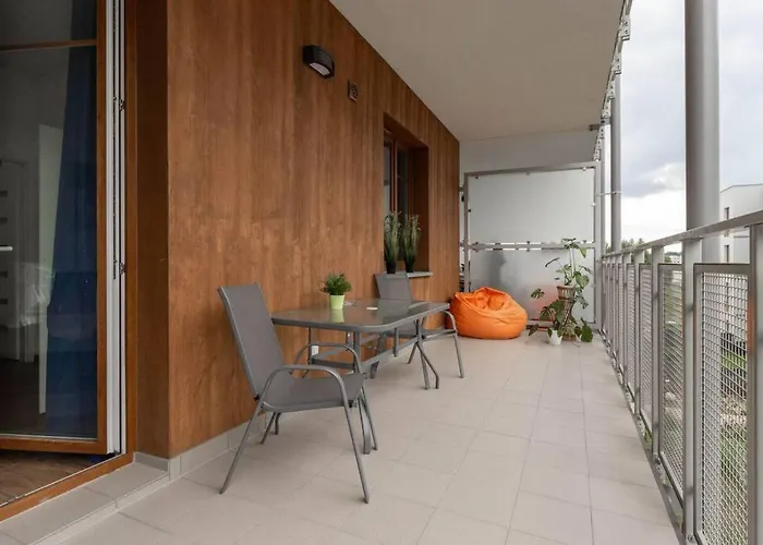 Geodezyjna \'70 Cozy Rooms P2